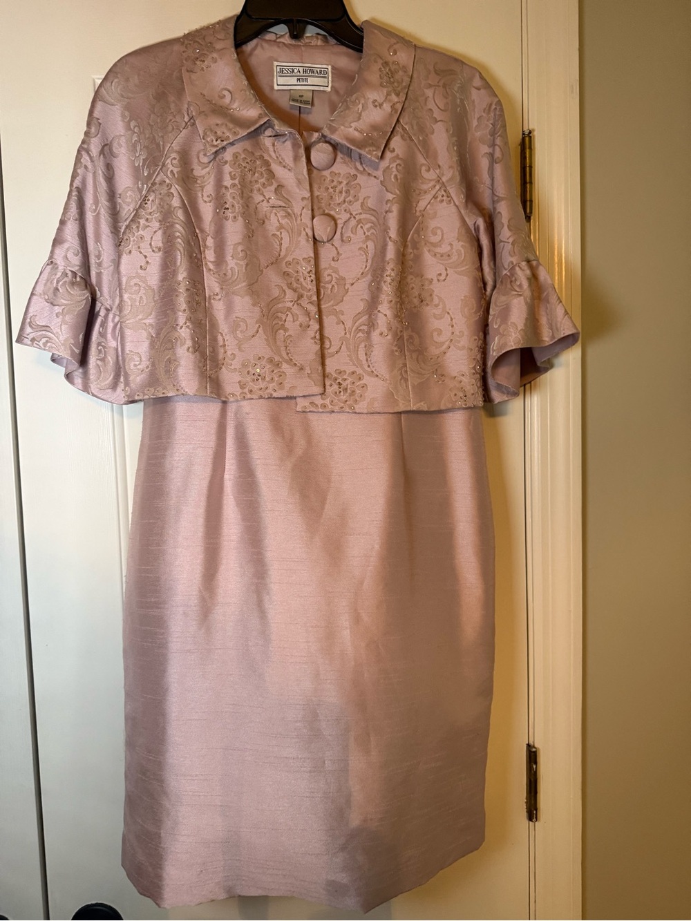 EUC Jessica Howard 6P Rose Pink Two-Piece Sheath Dress with Embroidered Capelet
